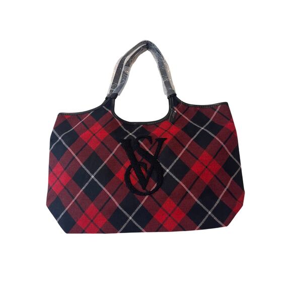 Victoria’s Secret Limited Edition NWT Tote & Sherpa Blanket Set Red Black Plaid - Picture 2 of 8